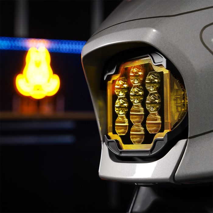 [仮組のみ]HOGWORKZ GOLDTOOTH LEDヘッドライト LED Goldtooth™ Performance Headlight for Harley® Street Glide