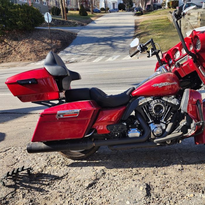 Redline Red King Tour Pack with Full Backrest & Black Hardware for